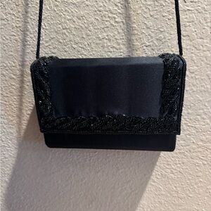 COPY - Sleek Black Crossbody Bag for Everyday Use